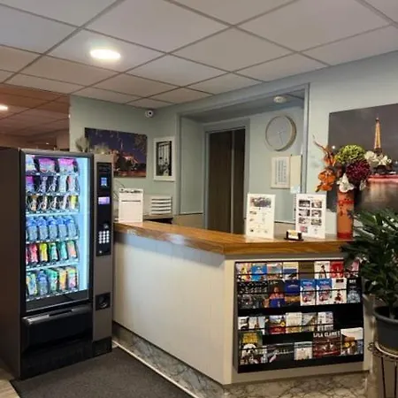 재리 컴포트 호텔 *