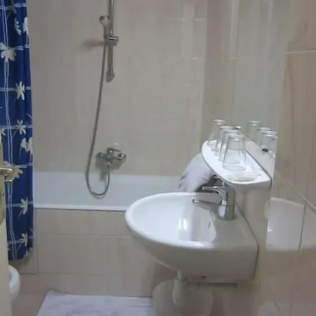 Szálloda Jarry Confort Párizs