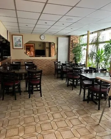 Jarry Confort Hotell