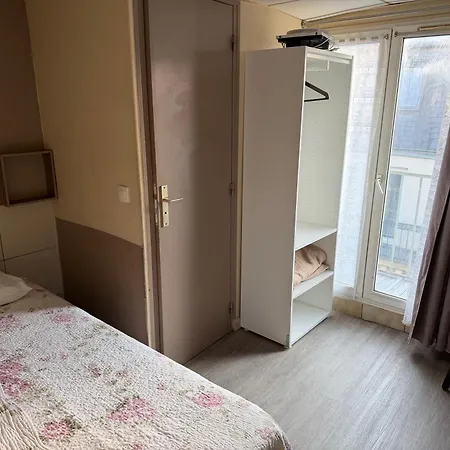 Hotell Jarry Confort Paris