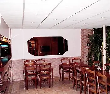 Jarry Confort Hotell Paris