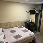 Jarry Confort Hotel Paris
